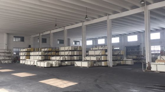 Dienst für die Verarbeitung von Hochtemperatur-Refraktär-Aluminiumseramikwalzen für Walzenöfen