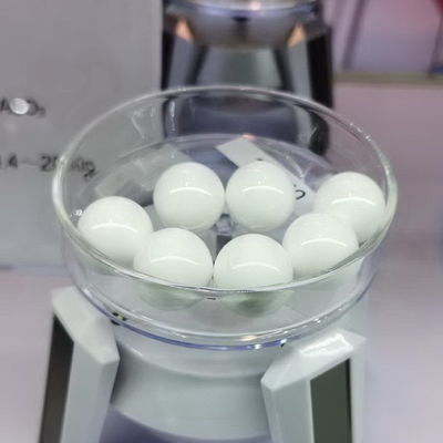 99 Hohe Alumina 99 Al2O3 Keramikkugeln 1-80 mm Formen für Keramikkugeln